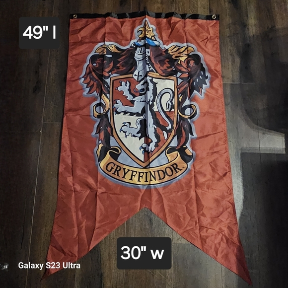 Gryffindor flag - Picture 3 of 3